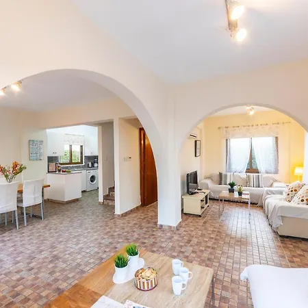 Tatil Evi Buena Vista Protaras